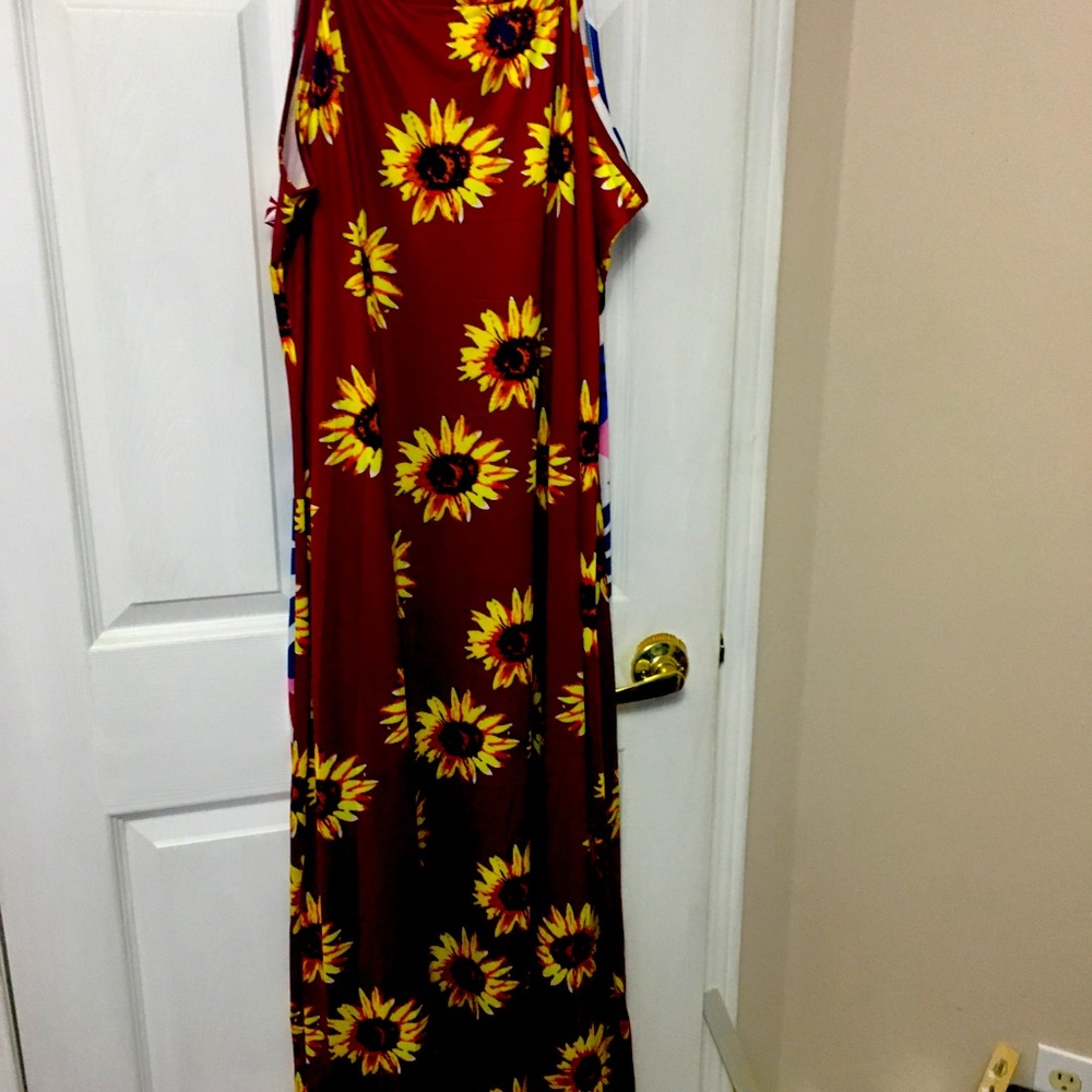 New spaghetti string women’s size 2 extra large summer gown